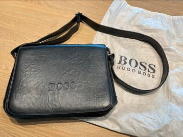 Boss nieuw schoudertas 30x25 beschikbaar voor biedingen