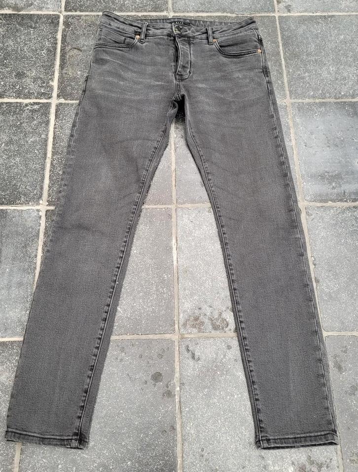 Dikke winterjeans merk Neuw. W33/L34..als Nieuw, Kleding | Heren, Spijkerbroeken en Jeans, Zo goed als nieuw, Grijs, Ophalen of Verzenden