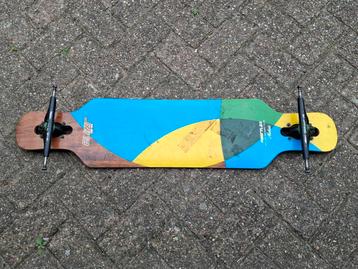 Elixir Longboard deck met bear trucks beschikbaar voor biedingen