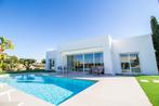 Villa de luxe prête à vivre dans le golf de Las Colinas, Autres, 3 pièces, Las colinas golf resort, 140 m²