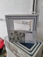 Set van 3 wandkubussen – BASIC CUBE – zwevend design – wit –, Ophalen, Met plank(en), Nieuw, Minder dan 150 cm