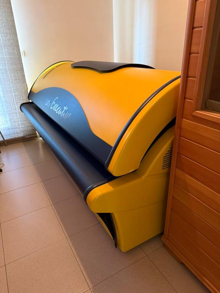 Zonnebank Sun Executive, Elektronische apparatuur, Zonnebanken en Gezichtsbruiners, Gebruikt, Zonnebank dubbelzijdig, 15 lampen of meer