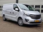 Opel Vivaro 1.6 CDTI 146PK L2 Lang Euro 6 - Navi - Cruise -, Autos, Camionnettes & Utilitaires, Boîte manuelle, Argent ou Gris