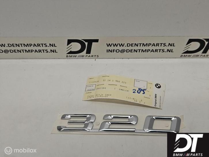 Emblem "320" BMW 3-serie E36 51141960223, Auto-onderdelen, Klein materiaal, Nieuw, Ophalen of Verzenden