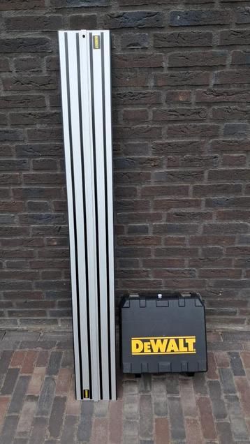 ZGAN DeWalt DWE576KR 1600W Cirkelzaag + geleiderail 1500mm. beschikbaar voor biedingen