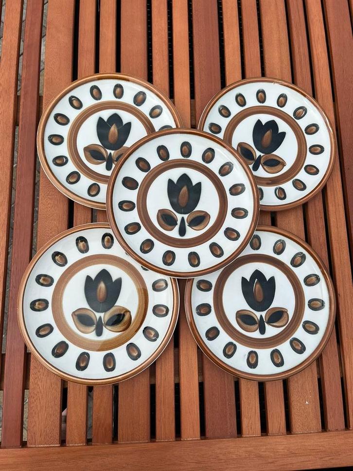 5 assiettes à dessert Kimono Boch, Antiek en Kunst, Antiek | Servies los