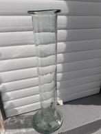 Oude glazen vaas H 58 cm voet 16 cm in goede staat, Antiek en Kunst, Ophalen