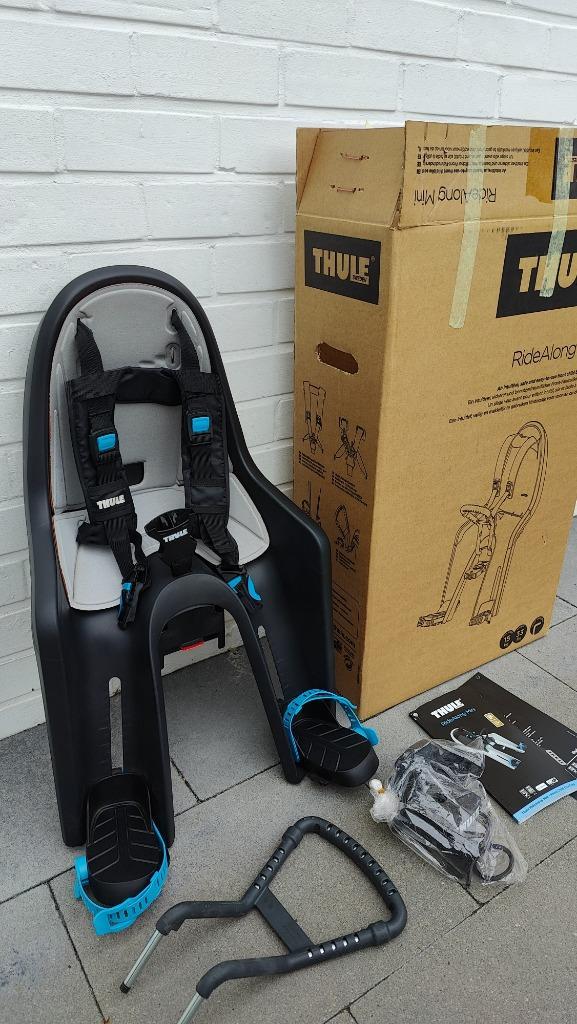 Thule RideAlong mini kinderstoeltje, Fietsen en Brommers, Fietsaccessoires | Fietsstoeltjes, Zo goed als nieuw, Voorzitje, Voetsteuntjes