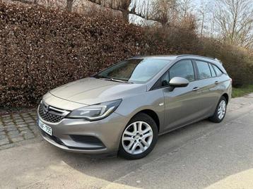 Opel Astra Sports Tourer 1.6 CDTi ECOTEC - 1 EIG beschikbaar voor biedingen