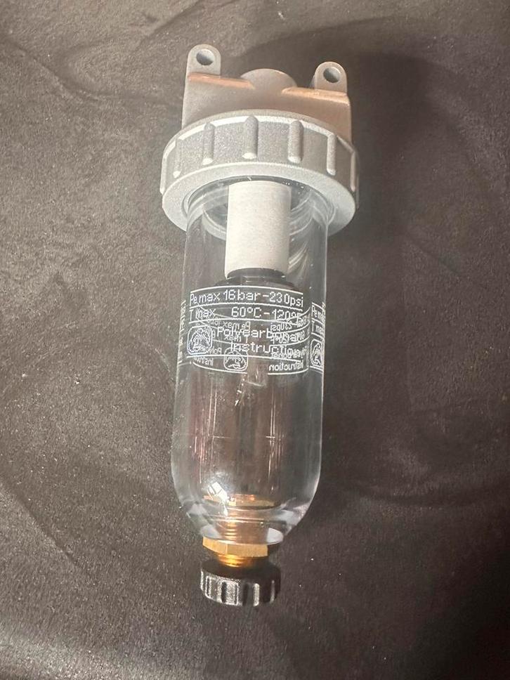 Olie en vocht afscheider nieuw!! 3/8” aansluiting, Doe-het-zelf en Bouw, Compressors, Nieuw, Ophalen