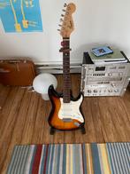Squier Fender Stratocaster GEMODIFICEERD Electrische gitaar, Muziek en Instrumenten, Snaarinstrumenten | Gitaren | Elektrisch