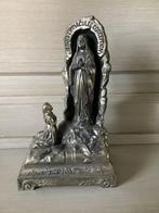 Religieus beeldje Verschijning M.Maria  BernadetteSoubirous, Enlèvement ou Envoi