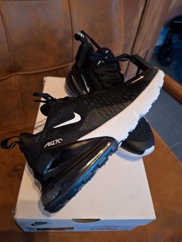 Sneakers Nike beschikbaar voor biedingen