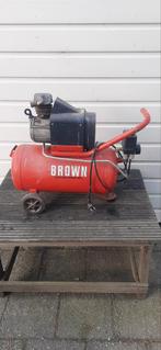 mobiele goede compressor te koop voor maar 75 euro 220 volt, Doe-het-zelf en Bouw, Gebruikt, 6 tot 10 bar, Ophalen of Verzenden