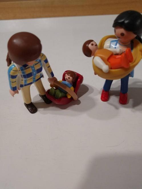 playmobil 4619: kindje in draagzak 4668 moeder met baby, Kinderen en Baby's, Speelgoed | Playmobil, Zo goed als nieuw, Complete set