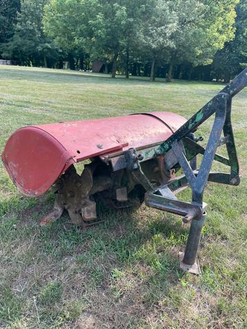 Freesbak 1m mini tractor beschikbaar voor biedingen