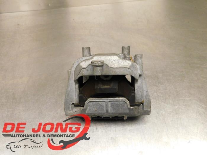 Support moteur d'un Skoda Superb, Autos : Pièces & Accessoires, Suspension & Châssis, Skoda, Utilisé, 3 mois de garantie, Enlèvement ou Envoi