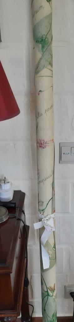 GRATIS rond tafelkleed diam. 160 cm, Huis en Inrichting, Tafelkleden, Gebruikt, Rond, Binnen, Buiten, Ophalen