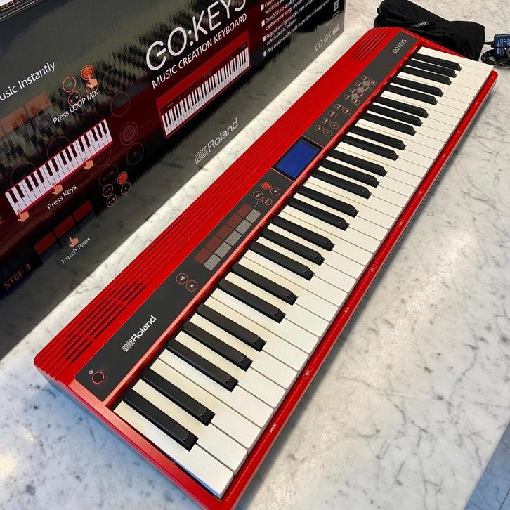 Keyboard Opruiming, Muziek en Instrumenten, Synthesizers, Nieuw, 61 toetsen, Roland, Met midi-aansluiting, Ophalen