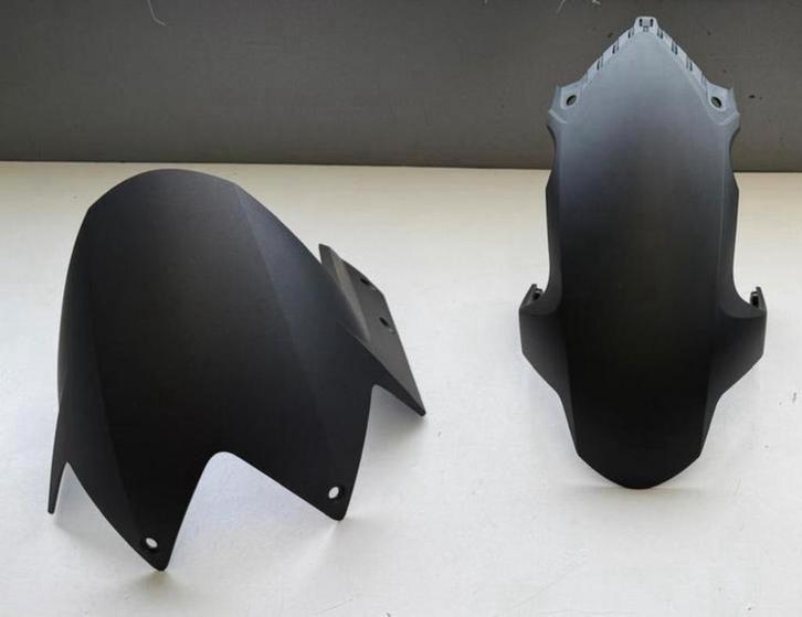 KTM Superduke 1290R - GT Gen1/2 OEM Voorste Spatbord NIEUW!!, Motoren, Accessoires | Overige, Zo goed als nieuw, Ophalen of Verzenden