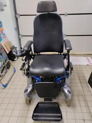 Chaise roulante électrique 