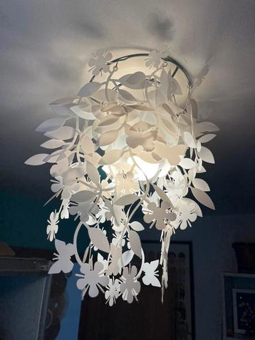Lustre « feuillage » beschikbaar voor biedingen