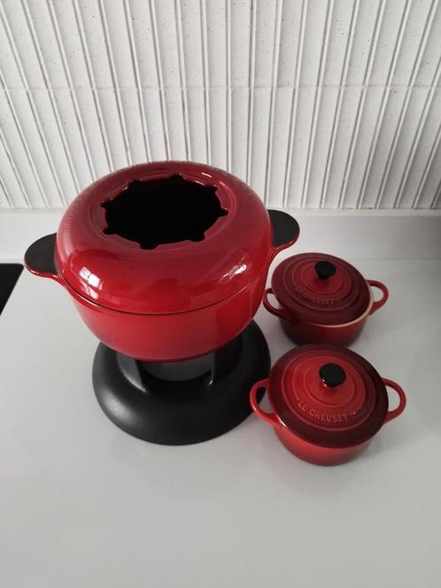 Le Creusette potjes en gietijzer fondue pot, Huis en Inrichting, Keuken | Potten en Pannen, Gietijzer, Ophalen