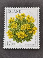Islande 1985 - fleurs - Starberry, Timbres & Monnaies, Timbres | Europe | Scandinavie, Affranchi, Enlèvement ou Envoi, Islande