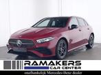 Mercedes-Benz A 250 e AMG Premium Plus Night PANORAMA Distro, Auto's, Mercedes-Benz, Parkeersensor, Gebruikt, Zwart, 4 cilinders