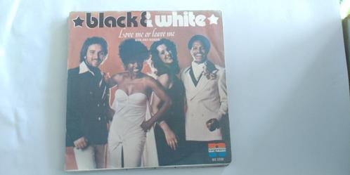 singel black and white ______love me are leave me____, CD & DVD, Vinyles Singles, Utilisé, Single, Dance, 7 pouces, Enlèvement ou Envoi