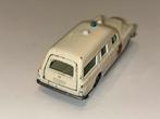 Superfast Mercedes ambulance matchbox, Ophalen of Verzenden, Gebruikt
