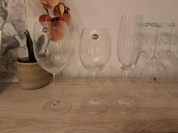 Glazen set Bohemia Crystal beschikbaar voor biedingen