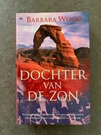 Dochter van de zon, Barbara Wood, Boeken, Ophalen of Verzenden, Gelezen, Barbara Wood