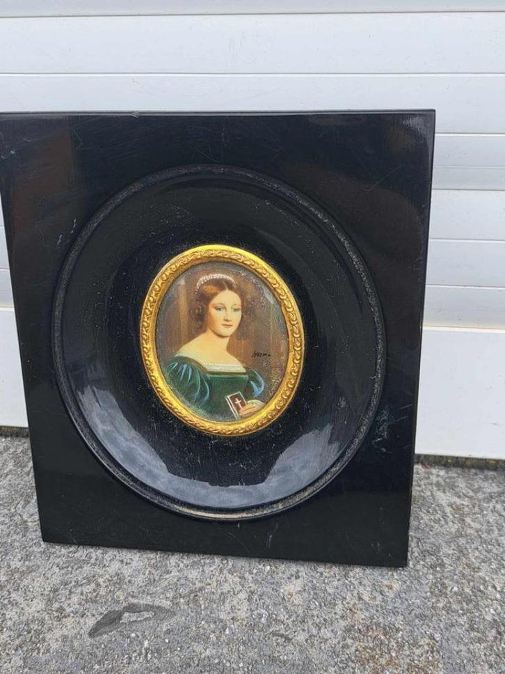 peinture miniature femme signe, Antiek en Kunst, Kunst | Schilderijen | Klassiek, Ophalen of Verzenden