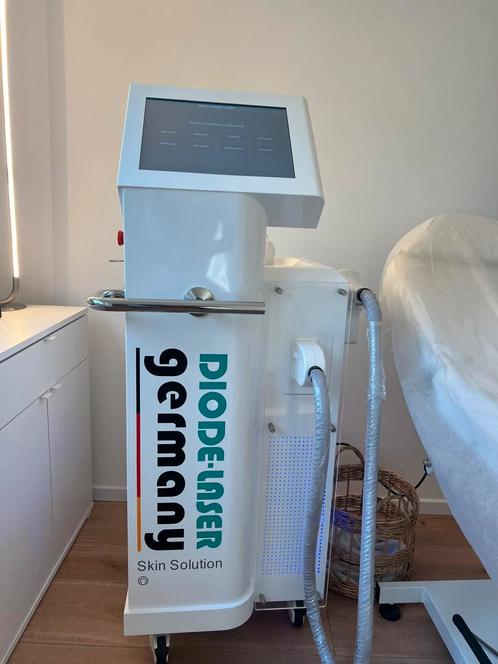 Diode laser epilation / Laser ontharing 2023, Elektronische apparatuur, Persoonlijke Verzorgingsapparatuur, Zo goed als nieuw