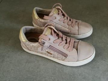 Roze sneakers (meisjes, maat 34, Geox)