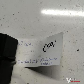 Mercedes W124 Kickdown Relais 002 545 65 05  beschikbaar voor biedingen