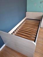 Ensemble lit enfant évolutif & table de nuit, Enfants & Bébés, Chambre d'enfant | Lits, Enlèvement, Comme neuf