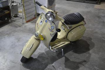 Vespa Super / Bajaj Chetak beschikbaar voor biedingen
