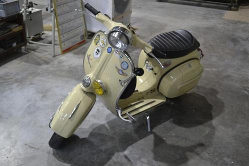 Vespa Super / Bajaj Chetak, Fietsen en Brommers, Scooters | Vespa, Gebruikt, Overige modellen, Benzine, Ophalen