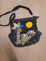 Damestas, Enlèvement