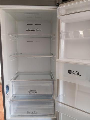Frigo-congélateur Samsung, distributeur eau fraiche beschikbaar voor biedingen