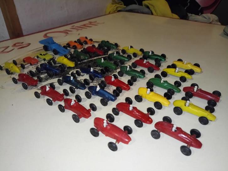 lot 33 voiture miniature scala 1/77 Jouet collection jeux, Hobby en Vrije tijd, Modelauto's | 1:18, Gebruikt, Auto, Ophalen of Verzenden