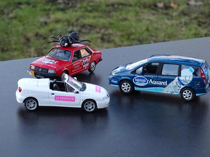 Set de voitures « Caravane Tour de France » - 1/43, Hobby & Loisirs créatifs, Voitures miniatures | 1:43, Comme neuf, Voiture