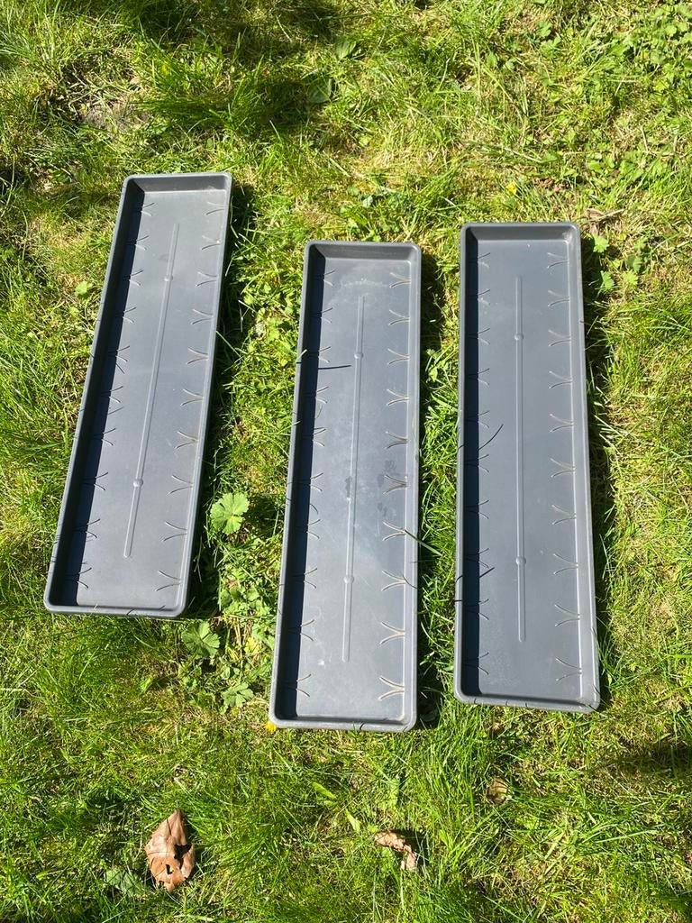 Elho onderzetters plantenbak - balkonbak, Tuin en Terras, Terrasdelen en Vlonders, Ophalen, Zo goed als nieuw, Kunststof