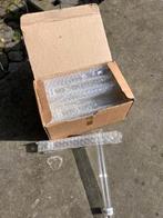 60 GLAZEN REAGEERBUISJES. 15  CM.  IDEAAL VOOR BLOEMSCHIKKEN, Enlèvement ou Envoi, Neuf