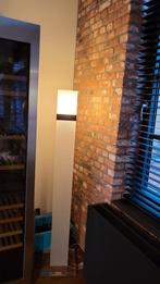 Lampe sur pied en PVC, Enlèvement