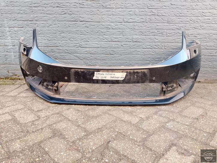Pare-chocs avant Skoda Octavia 3 FL 17-20 6xPDC KLS Original, Autos : Pièces & Accessoires, Carrosserie & Tôlerie, Pare-chocs