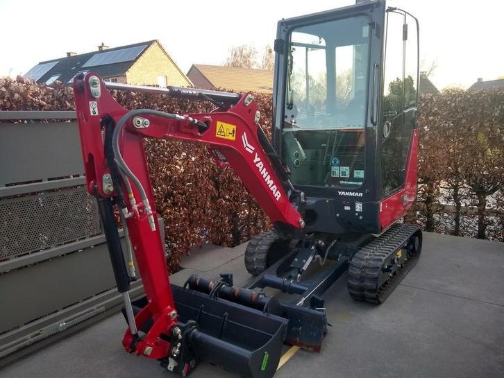 Mini pelle Yanmar SV15VT, Articles professionnels, Machines & Construction | Grues & Excavatrices, Enlèvement