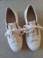 Baskets femme marque GABOR cuir intérieur/extérieur P. 38.5, Vêtements | Femmes, Sneakers et Baskets, Gabor, Enlèvement, Porté